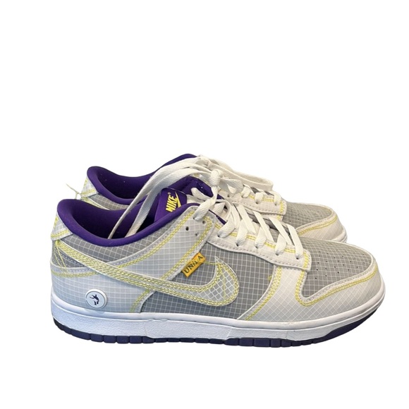 Union La Nike SB Dunks - Picture 1 of 9